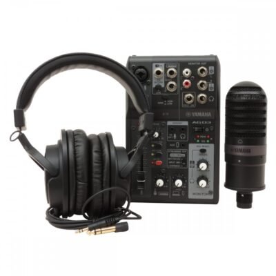 Yamaha Ag03Mk2Blspk  Combo Pack Para Streaming Microfono + Consola + Auricular Ag03Mk2Blspk