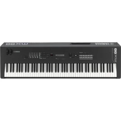 Yamaha Mx88Bk  Sintetizador Midi Usb De 88 Teclas Color Negro Mx88Bk