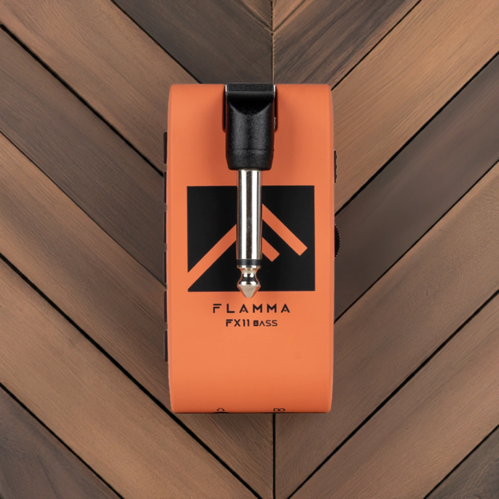 Amplificador De Auriculares Flamma Fx11 Multiefecto Para Bajo
