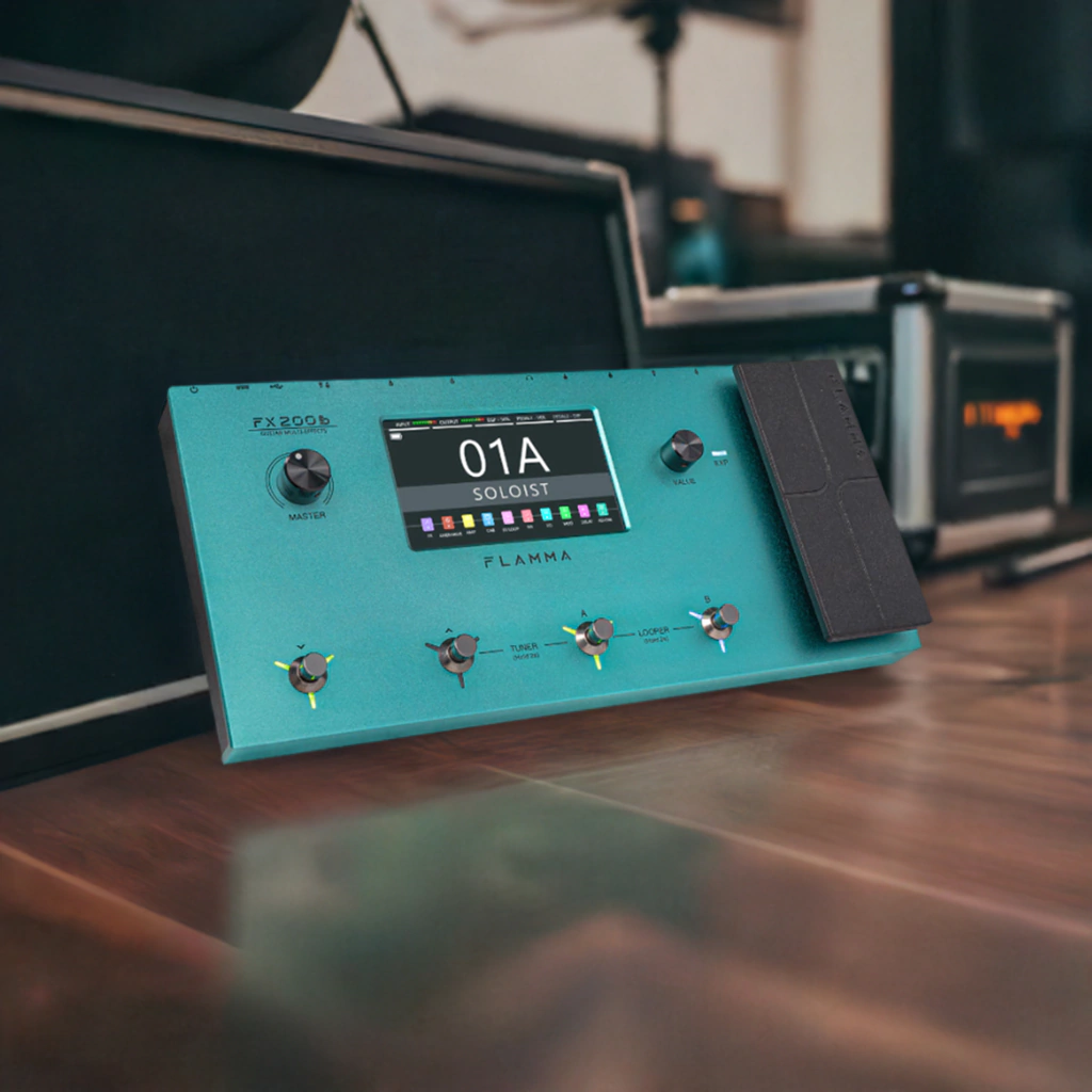Pedalera Multiefecto Para Guitarra Flamma Fx200B Con Bateria Interna Ir'S