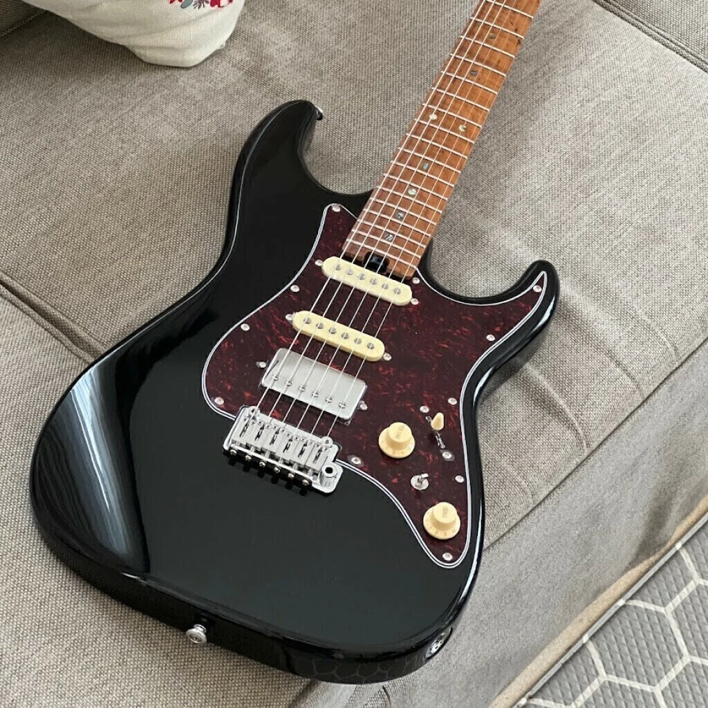 Guitarra Eléctrica Soloking Ms-11 Classic With Roasted Flame Maple Neck In Black Nafiri Special Run