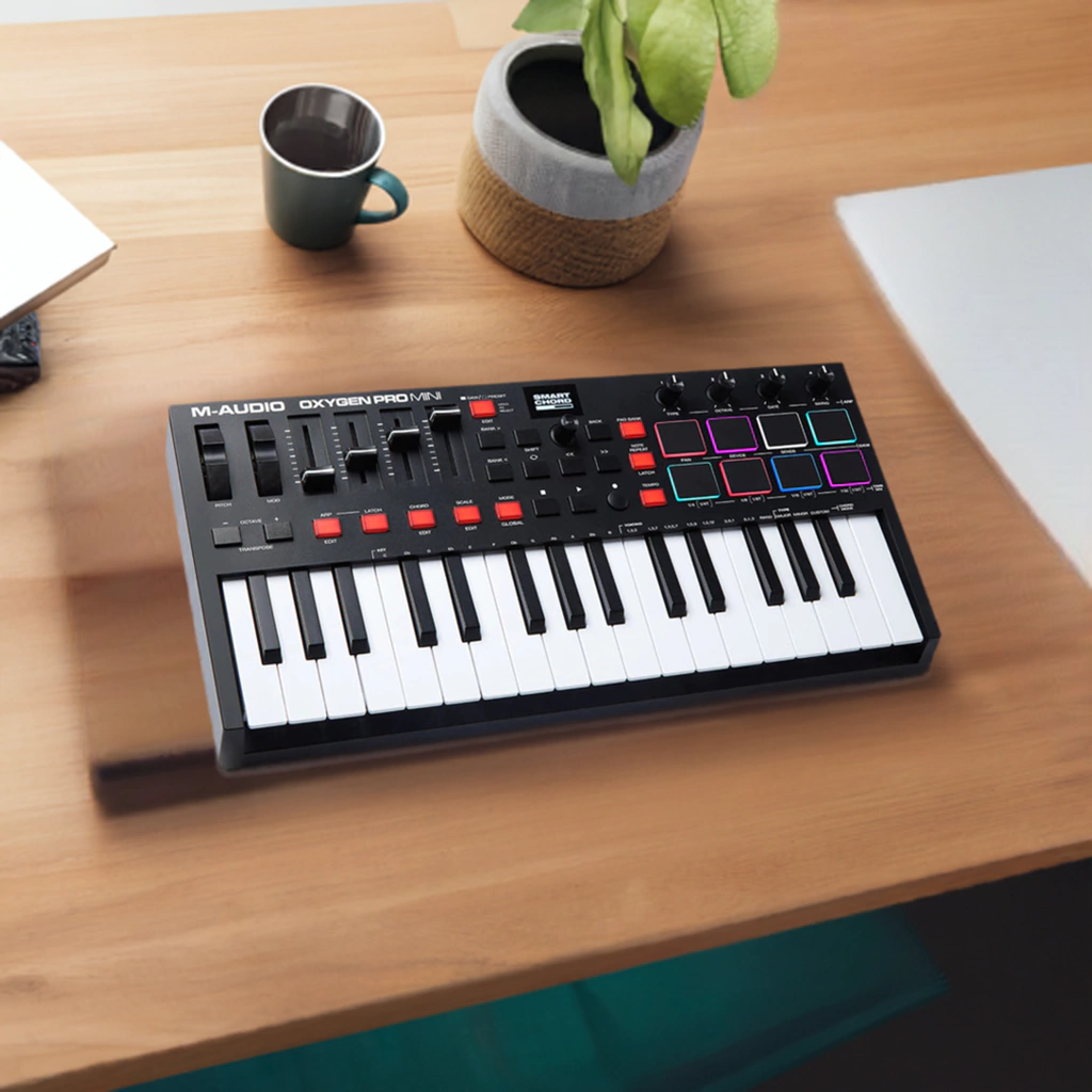 Teclado Controlador M-Audio Oxygen Pro Mini 32