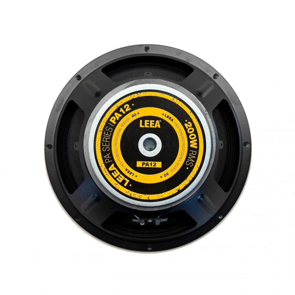 Parlante De 12" Con Campana De Chapa De 200 Watts Leea Pa12