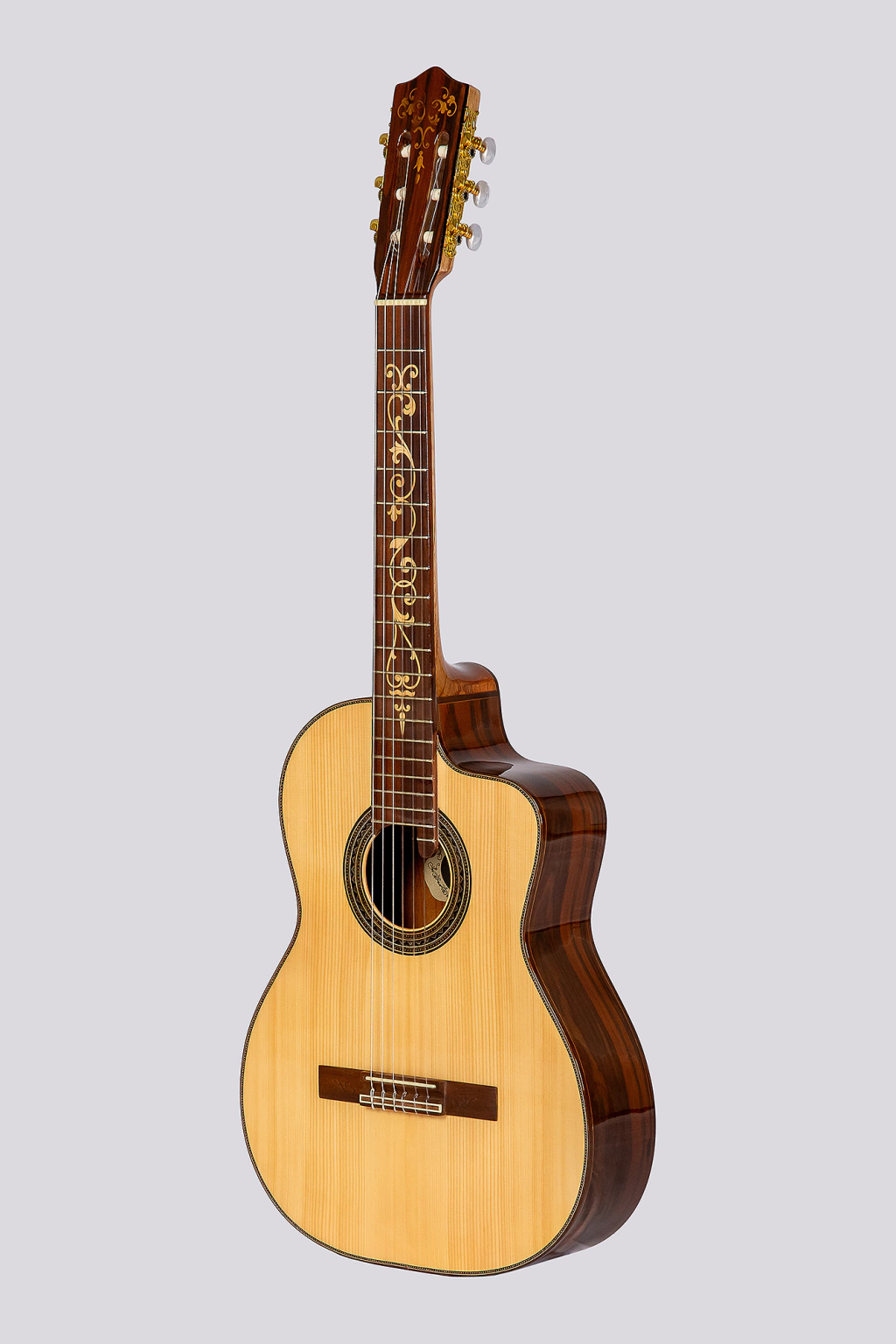 Guitarra Electrocriolla Profesional Con Corte Luthier Mantini Premium Cutaway Natural Fishman Isys Romantica