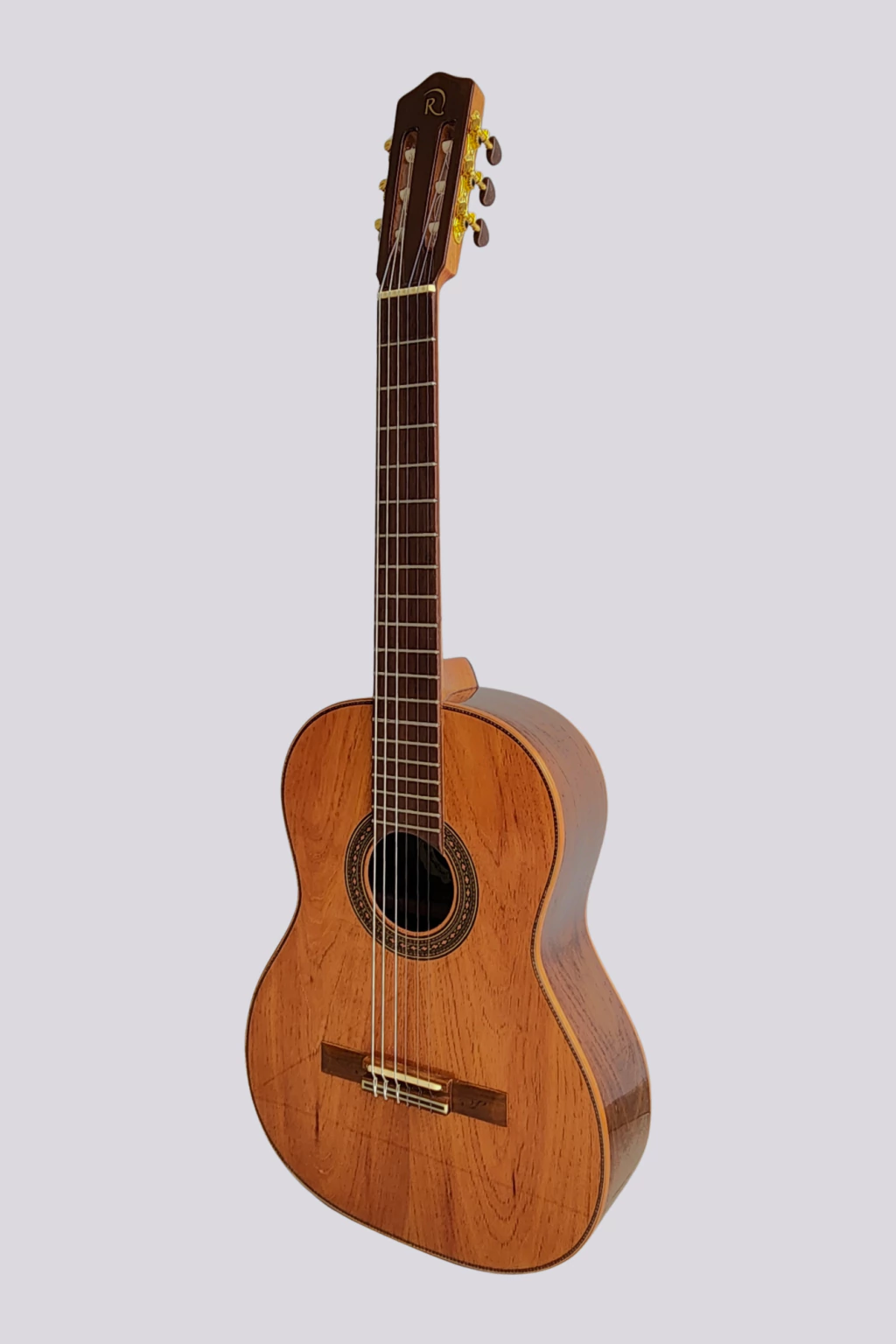 Guitarra Romantica Maciza De Concierto Andrysa Con Funda Tapa Cedro