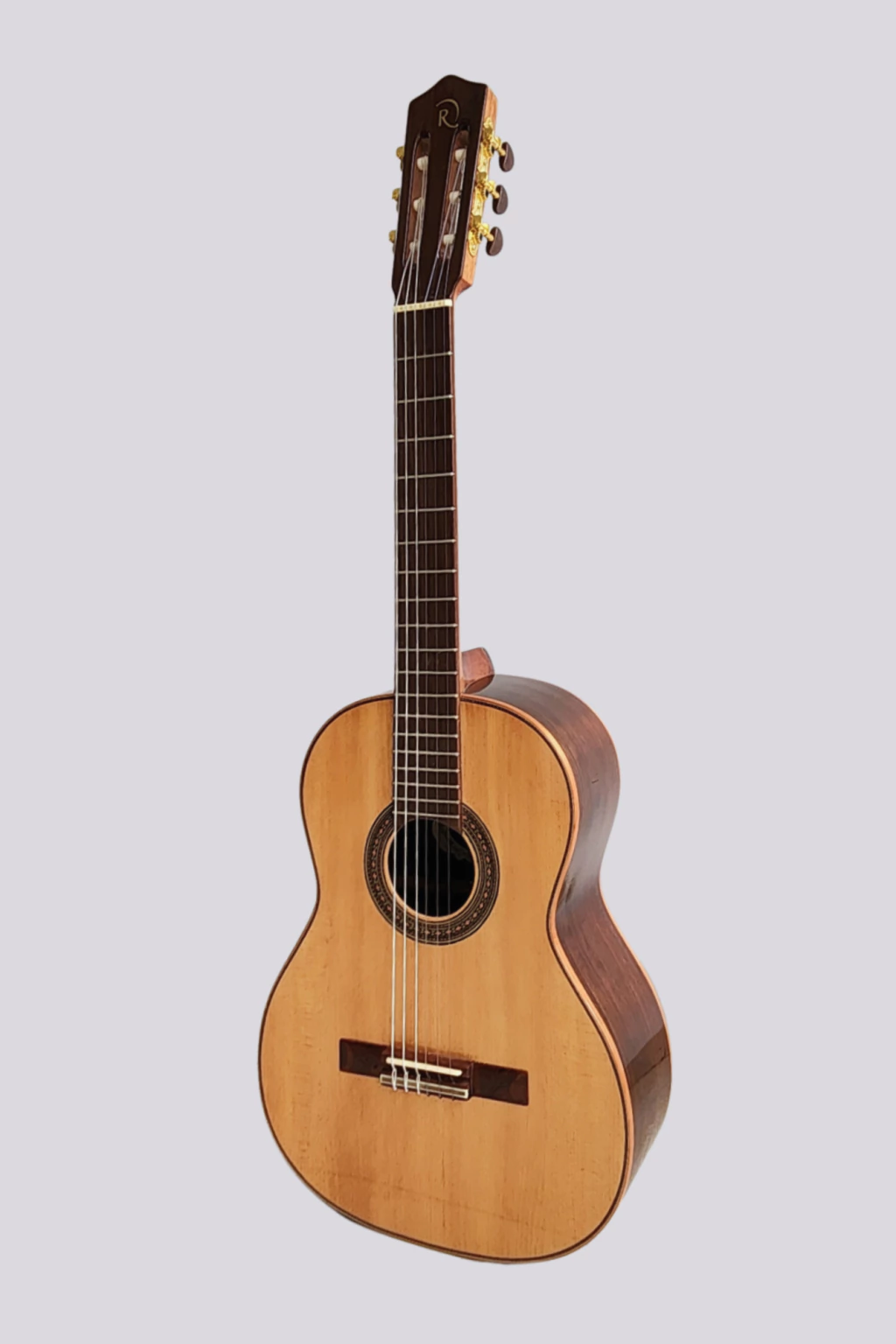 Guitarra Romantica Maciza De Concierto Andrysa Con Funda Tapa Pino