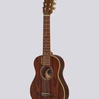 Guitarra Romantica Traveler Especial De Viaje Tr-Pro Standard Con Funda Zurdos