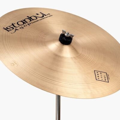 Platillo Istanbul Agop Dc22 - Traditional Dark Crash 22"